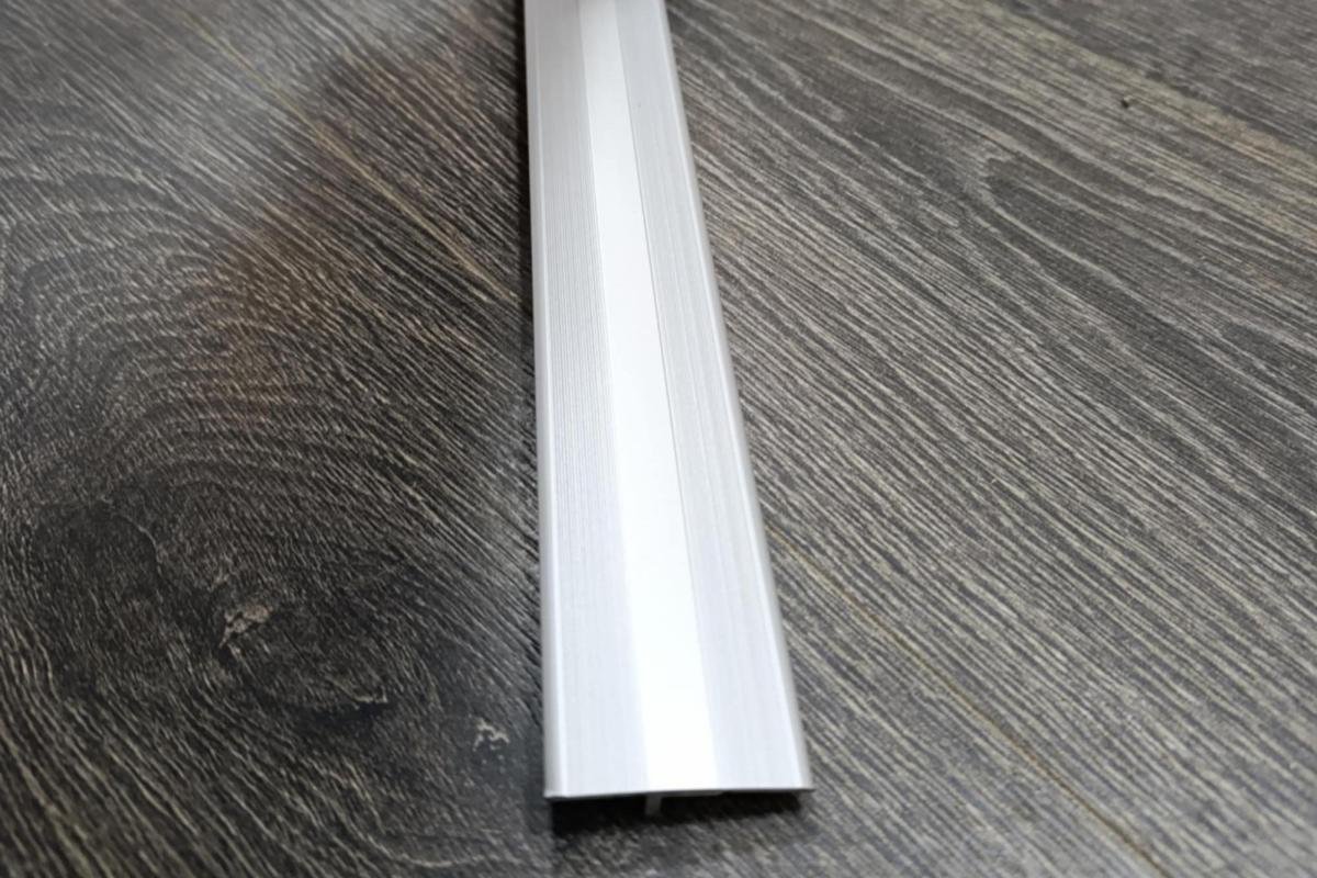 prelazna lajsna T 4cm (1)